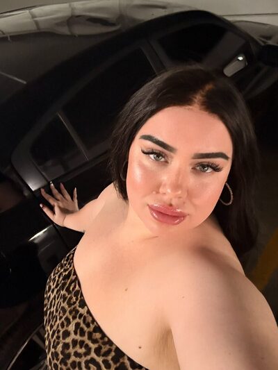Sahara Dee — sahara dee leopard print car selfie